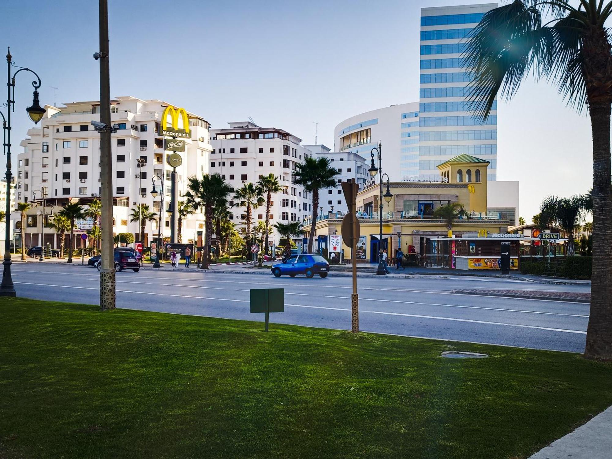 Appartement A Malabata En Face Centre Commercial Megarama & La Gare De Tgv M2 Tanger Eksteriør billede